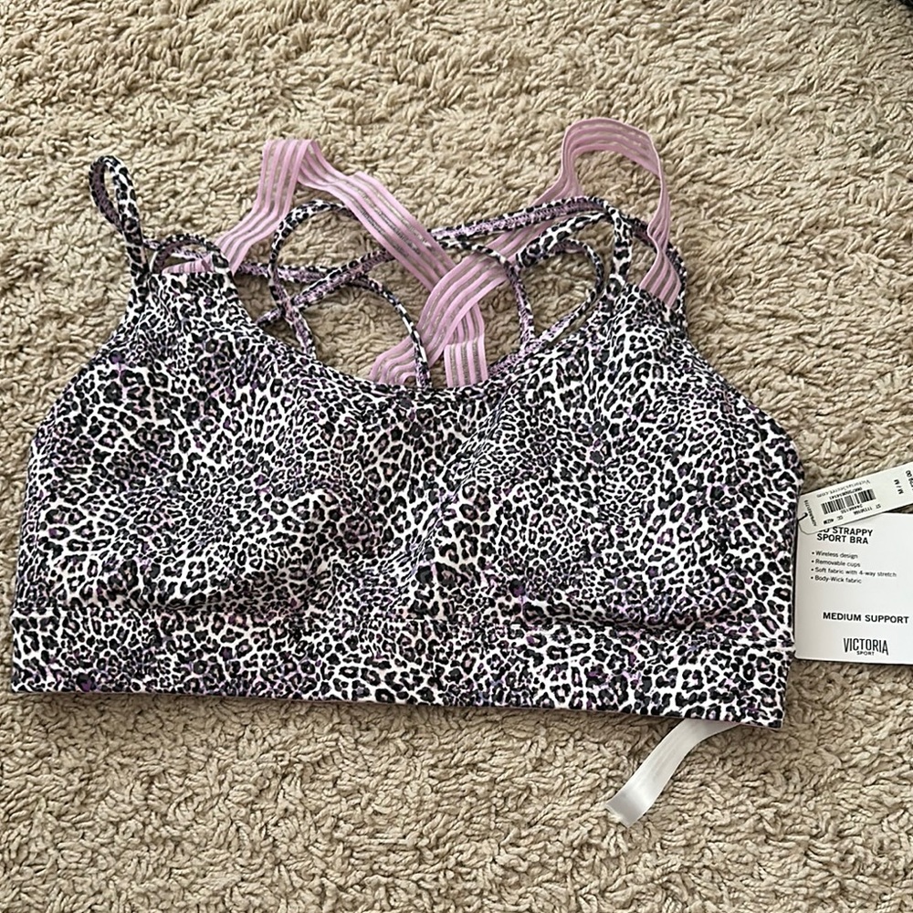 NWT M Victoria's Secret Leopard Print Sports Bra